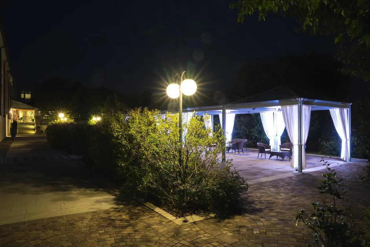 Hotel Ristorante Primavera Godega di SantʼUrbano